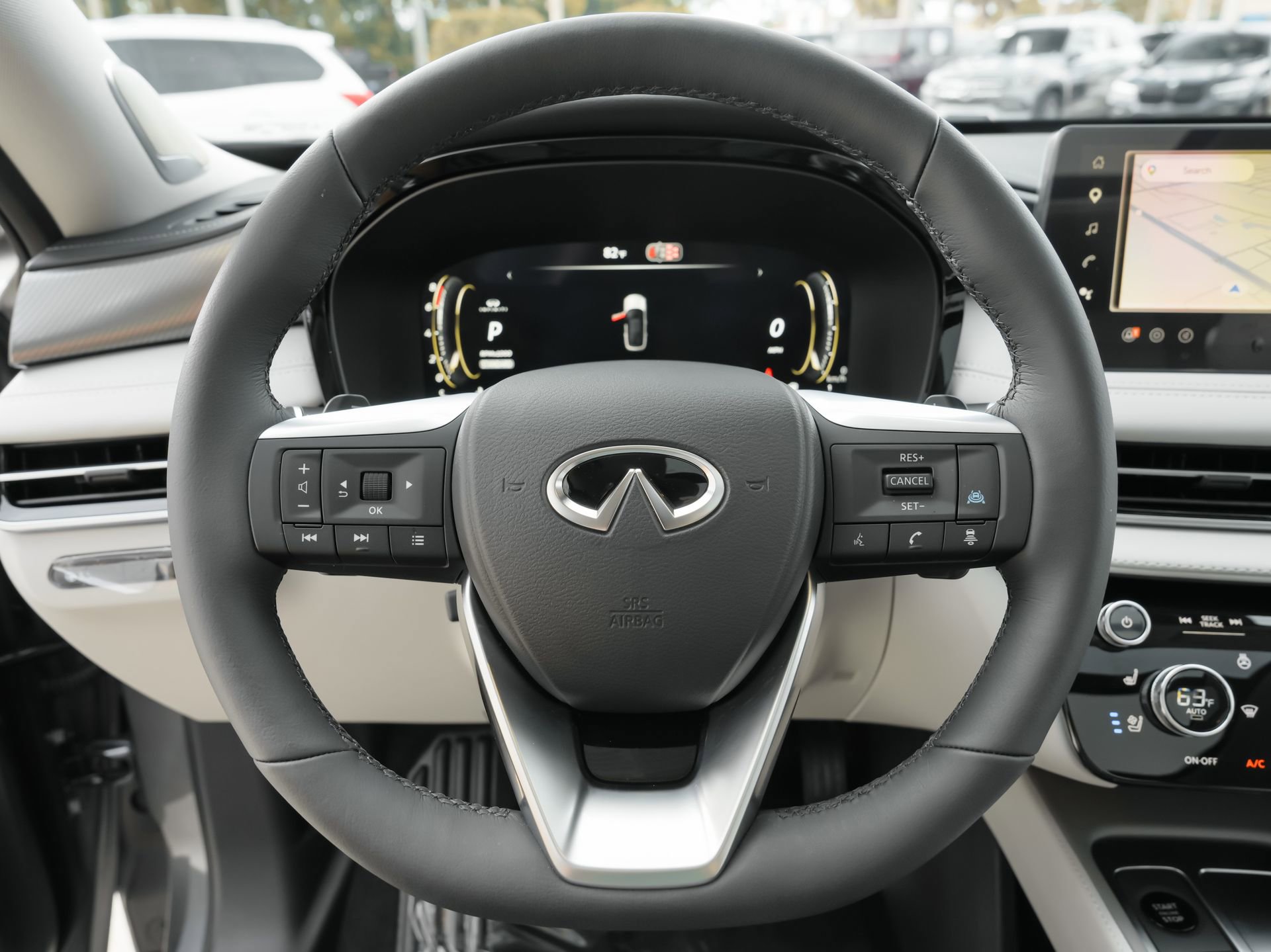 Certified 2026 INFINITI QX60 Luxe w/ Family Package FWD image 9