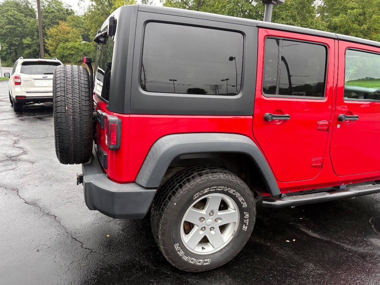 Used 2014 Jeep Wrangler Unlimited Sport w/ Quick Order Package 23S AWD/4WD image 3