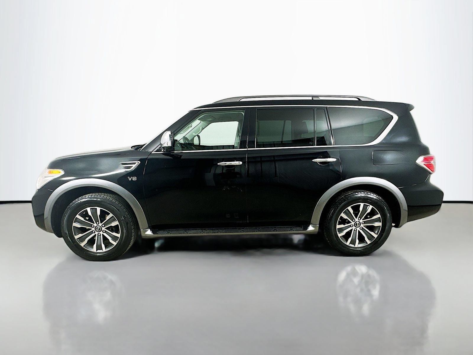 Used 2018 Nissan Armada SL AWD/4WD image 8