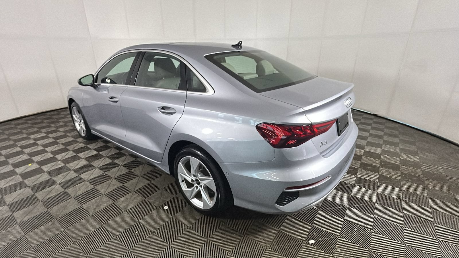 Used 2024 Audi A3 2.0T Premium FWD video 4