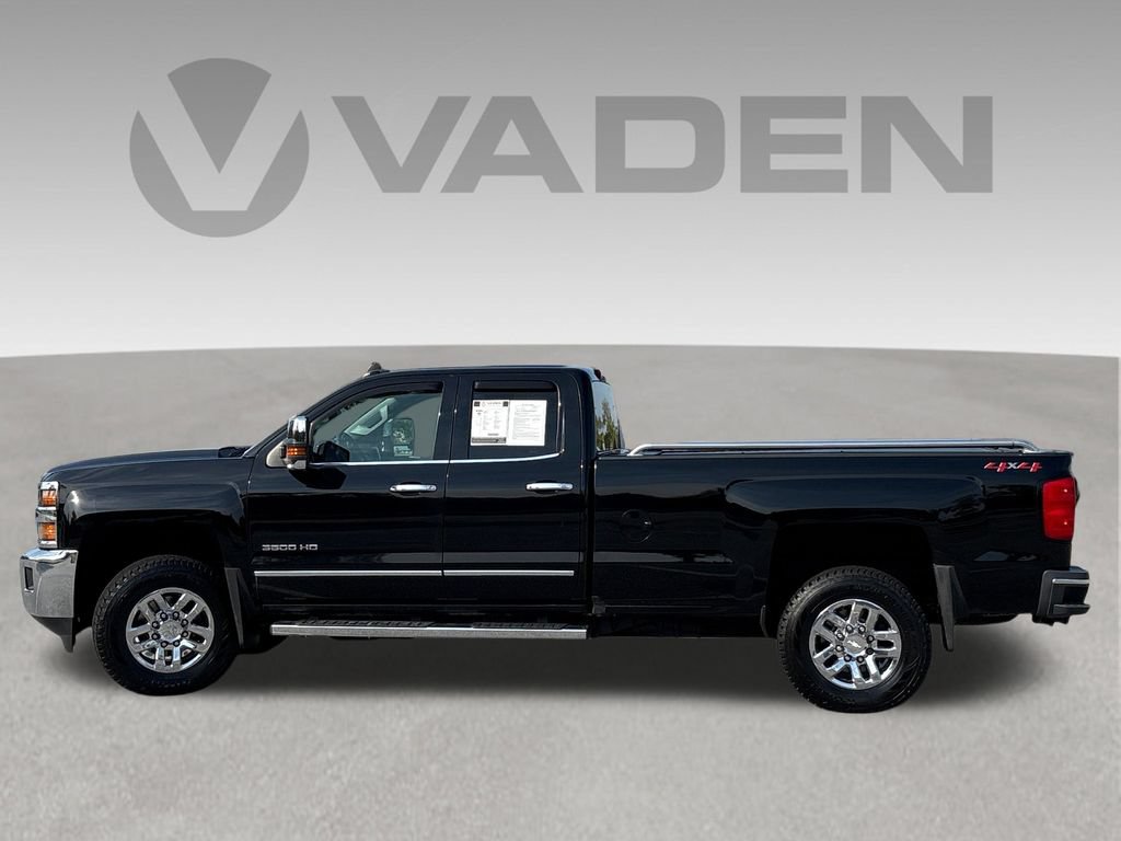 Used 2018 Chevrolet Silverado 3500 LTZ w/ Snow Plow Prep Package AWD/4WD image 26