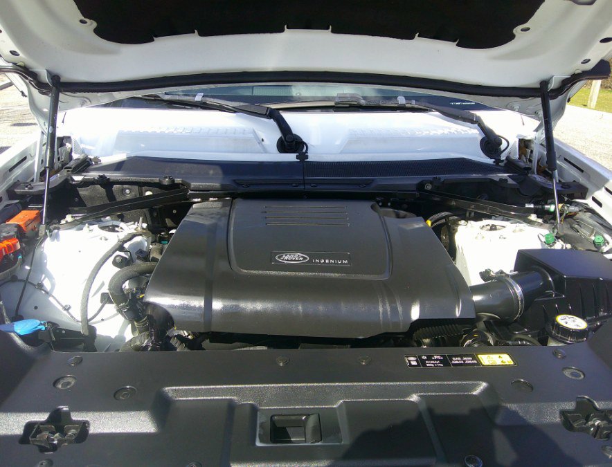 Used 2023 Land Rover Defender 110 S image 45