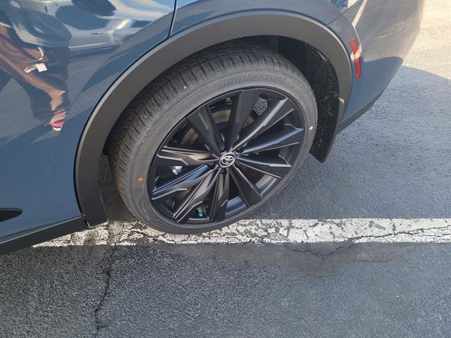 New 2026 Toyota Crown Nightshade Edition image 9