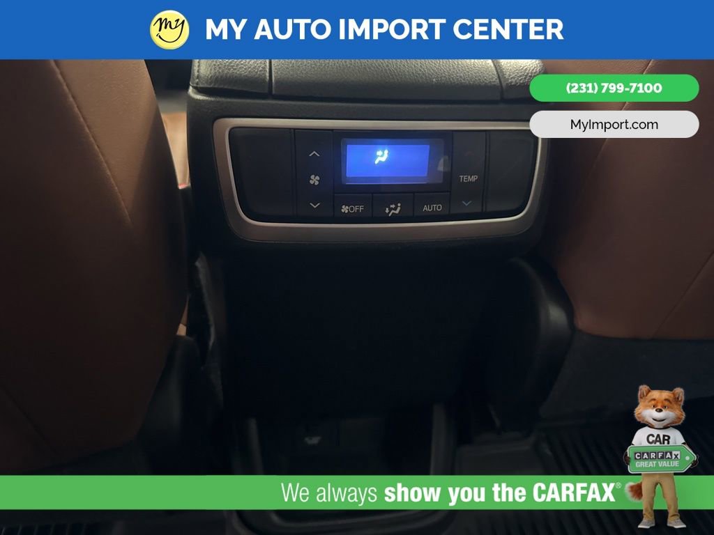 Used 2019 Toyota Highlander Limited AWD/4WD image 27