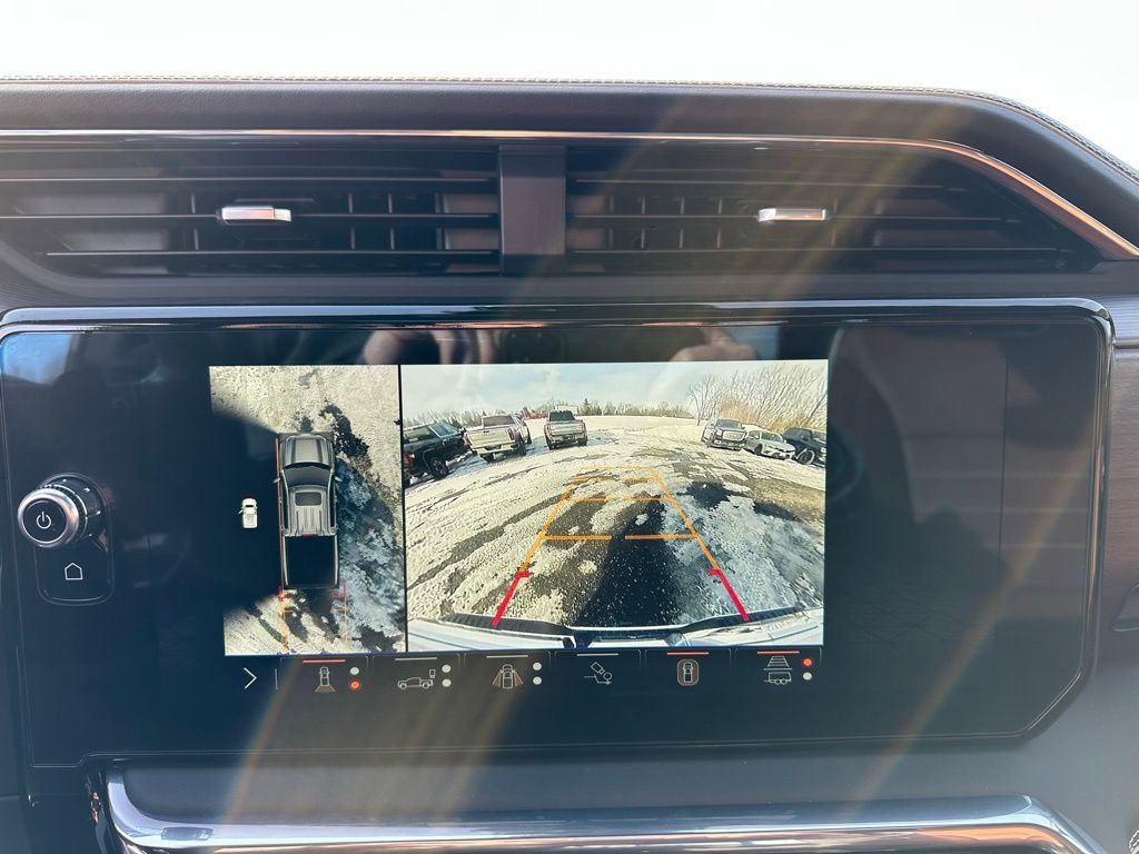 Used 2025 GMC Sierra 1500 Denali Ultimate image 4