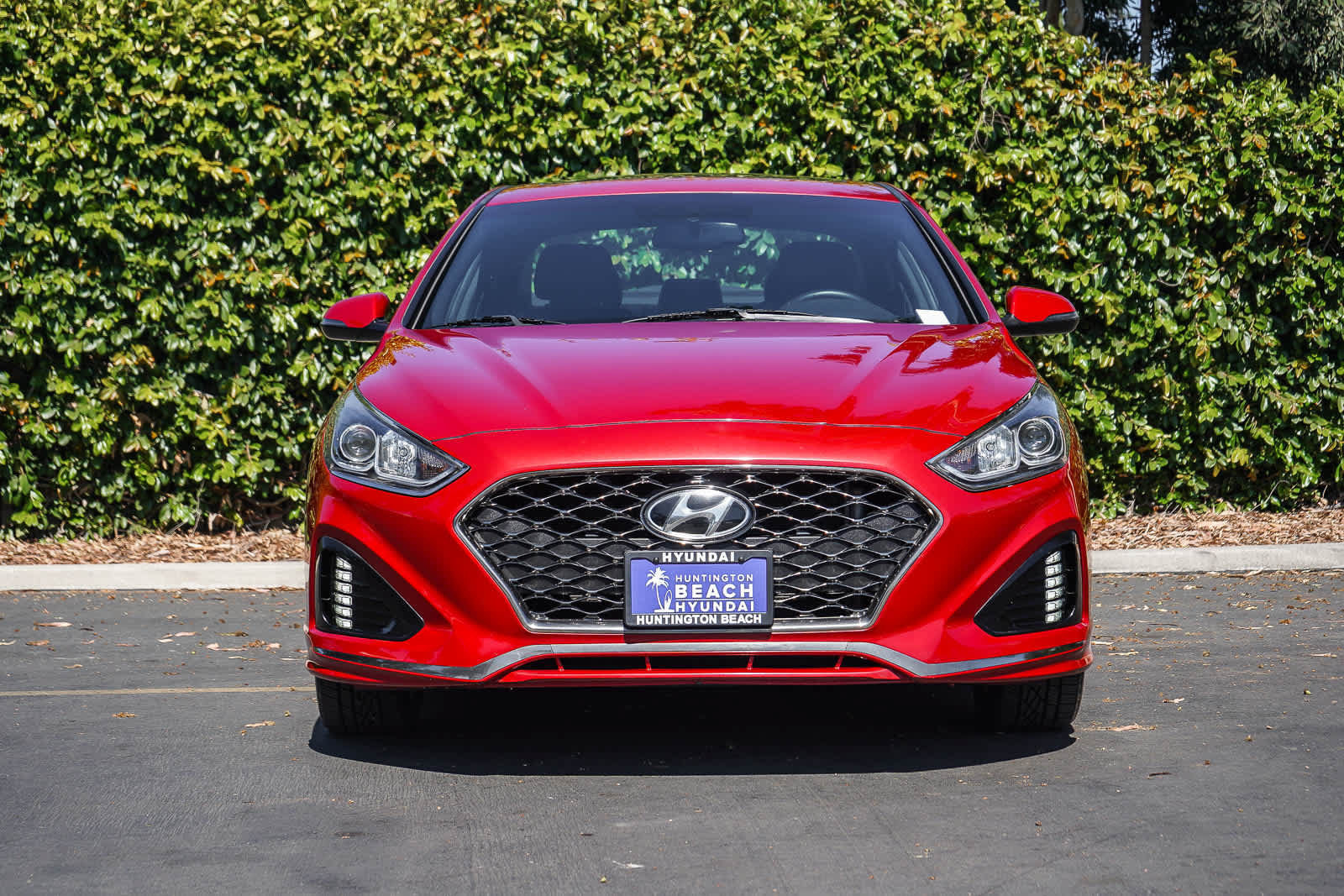 Used 2018 Hyundai Sonata Sport w/ Cargo Package FWD image 2
