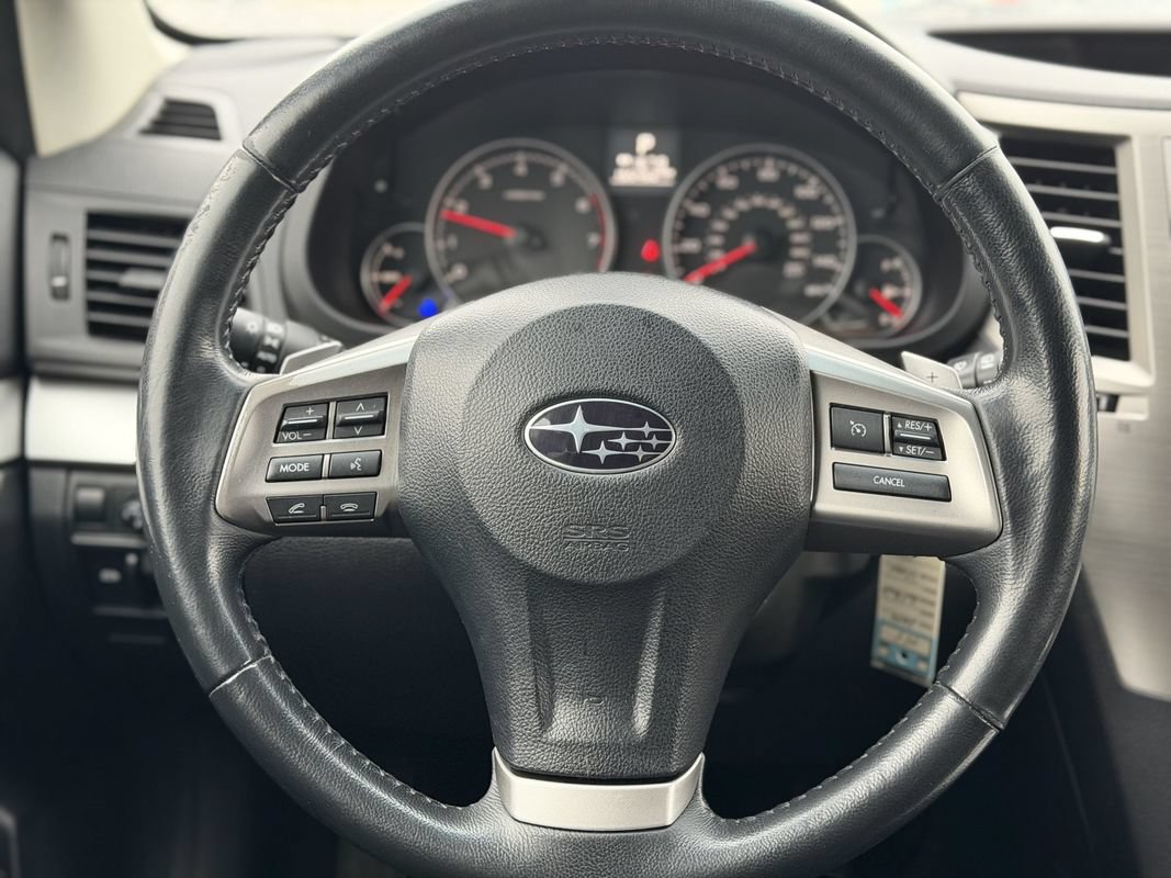 Used 2014 Subaru Outback 2.5i Premium AWD/4WD image 18