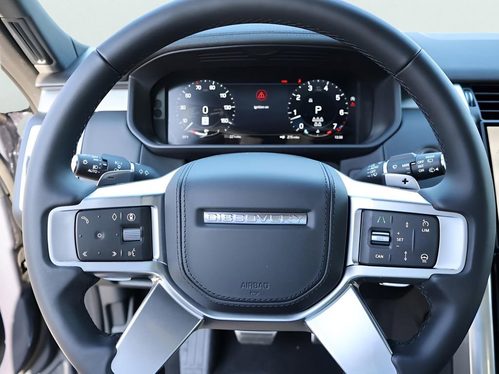 New 2026 Land Rover Discovery Limited Edition AWD/4WD image 31