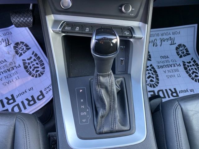 Used 2020 Audi Q3 2.0T Premium w/ Convenience Package AWD/4WD image 14