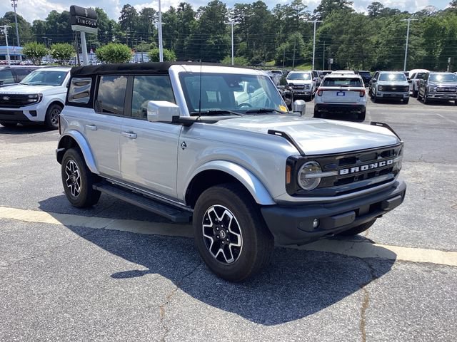 Used 2021 Ford Bronco Outer Banks AWD/4WD image 1