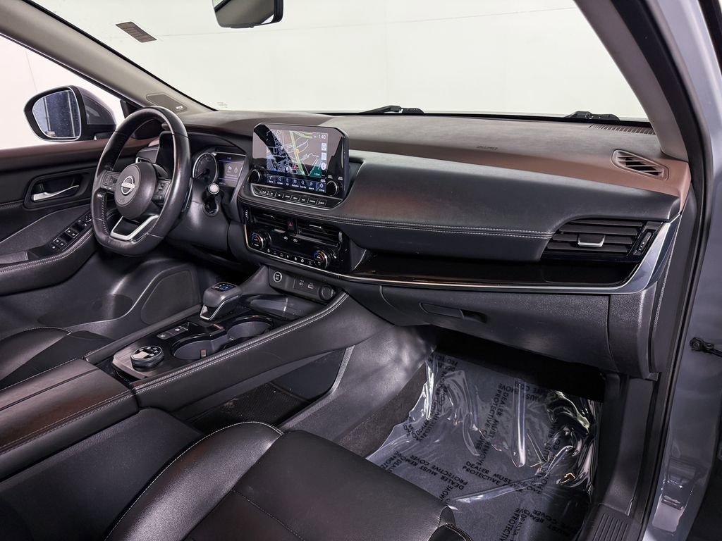 Certified 2022 Nissan Rogue SL w/ SL Premium Package image 14