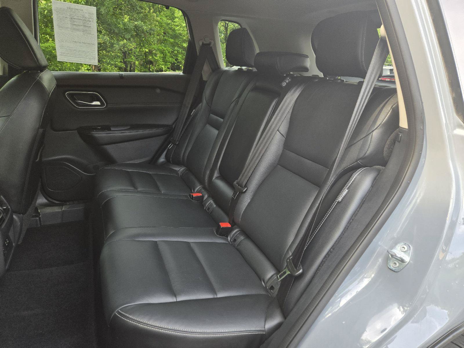Used 2021 Nissan Rogue SL FWD image 28