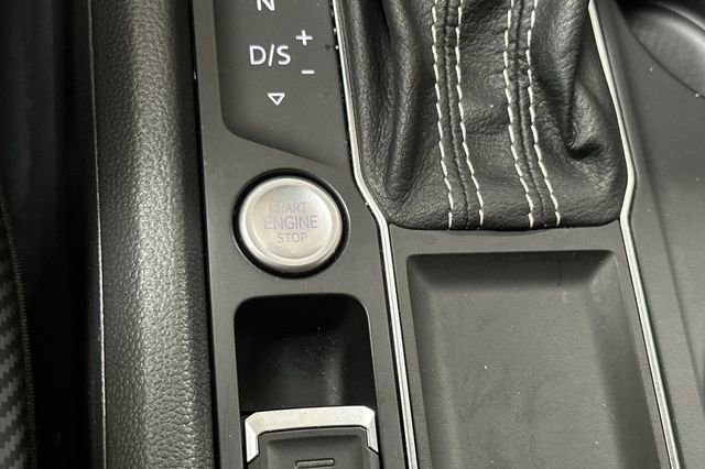 Certified 2023 Volkswagen Atlas Cross Sport SE FWD image 27