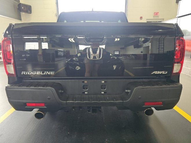 Used 2023 Honda Ridgeline RTL-E image 5