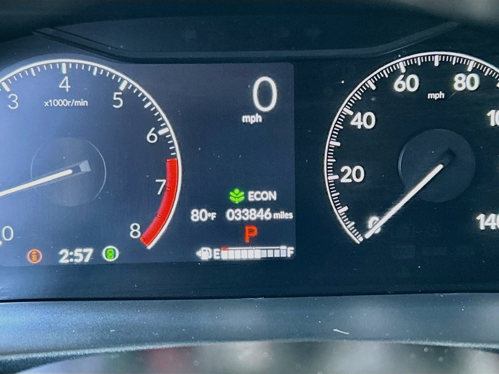 Certified 2023 Honda Pilot LX image 12