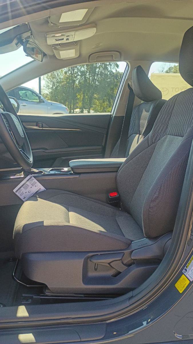 New 2026 Toyota Camry LE FWD image 10