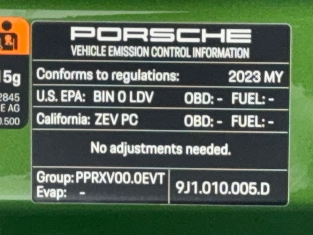 Used 2023 Porsche Taycan 4S image 62