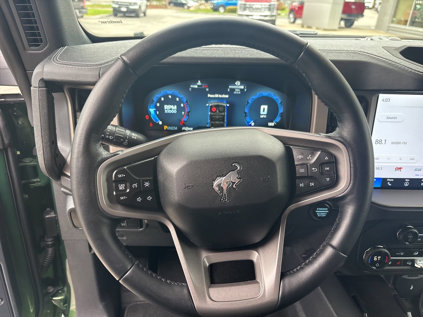 Used 2025 Ford Bronco Outer Banks AWD/4WD image 19