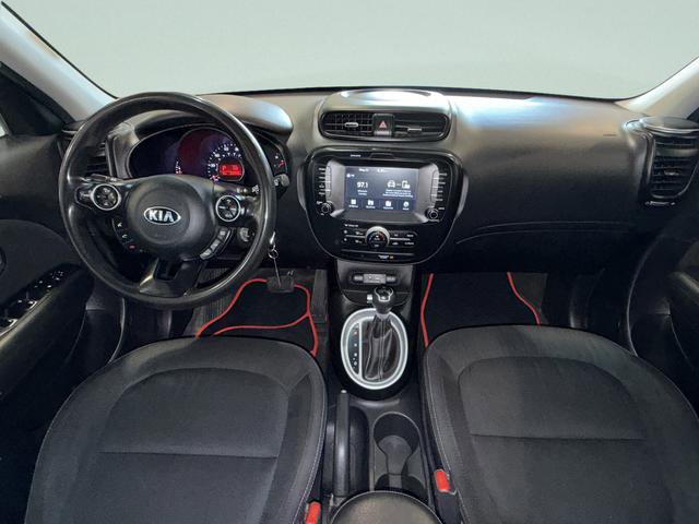 Used 2018 Kia Soul + FWD image 31