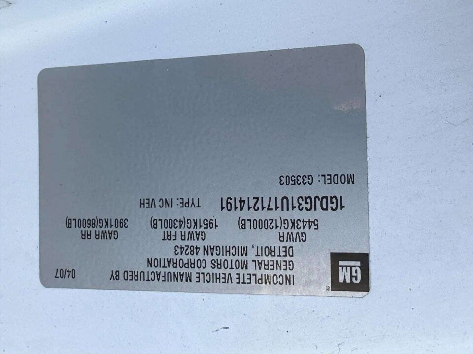 Used 2007 GMC Savana 3500 3500 2dr Commercial/Cutaway/Ch image 29