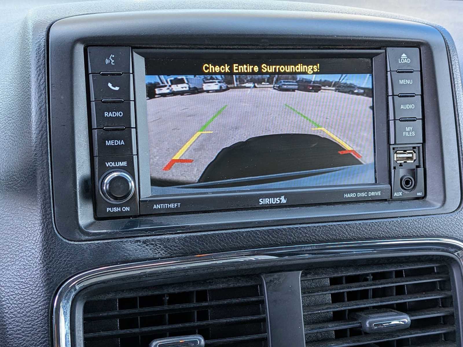 Used 2019 Dodge Grand Caravan SXT image 24
