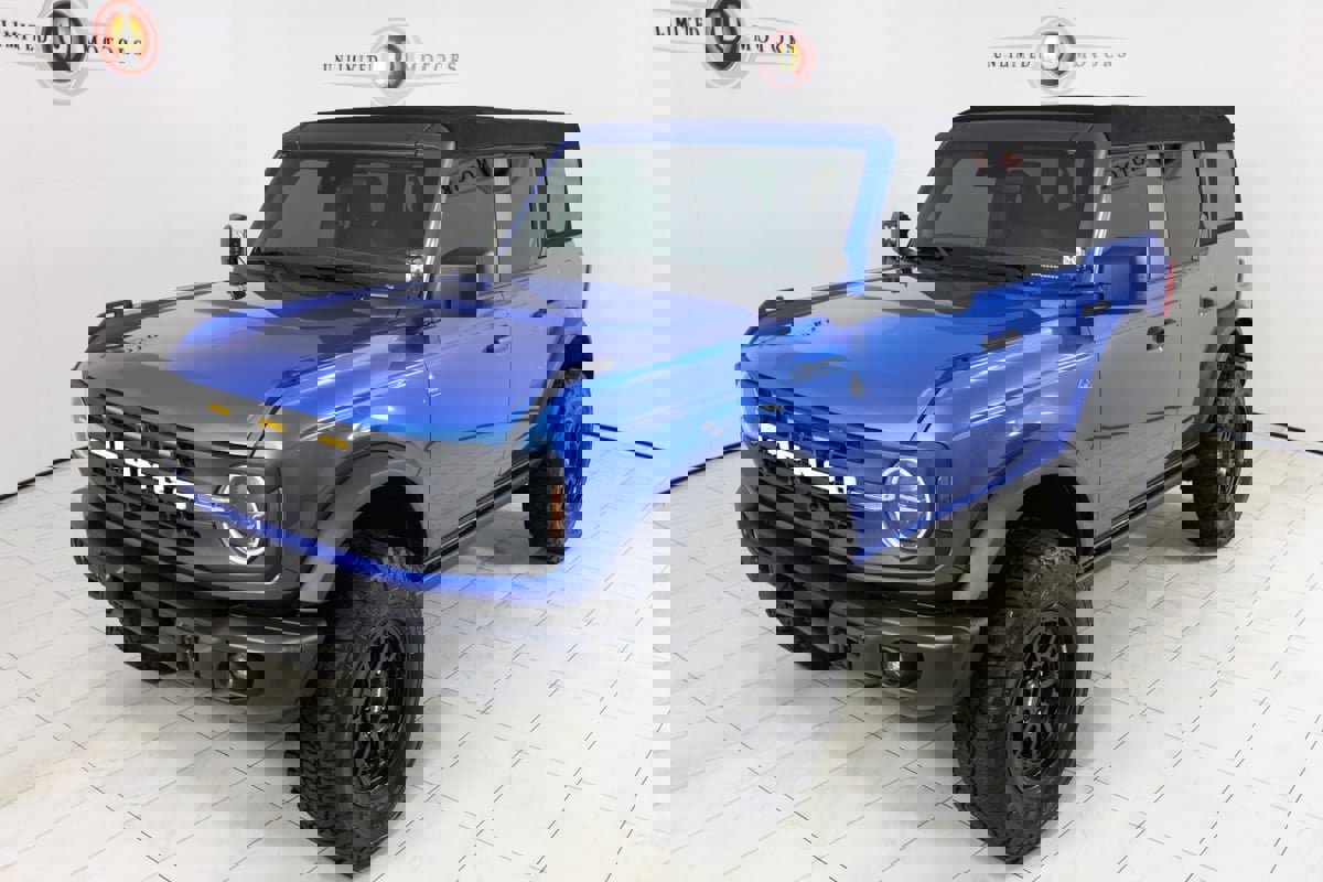 Used 2022 Ford Bronco Black Diamond image 35