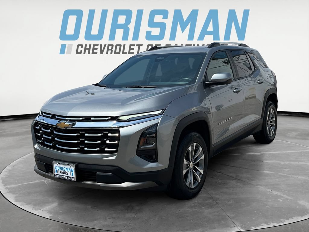 Used 2025 Chevrolet Equinox LT w/ Convenience Package II AWD/4WD image 2