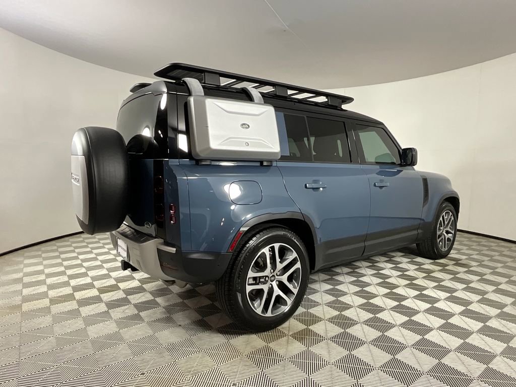 Used 2020 Land Rover Defender 110 HSE AWD/4WD image 4