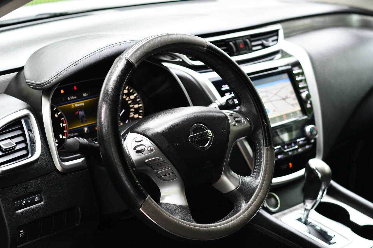 Used 2015 Nissan Murano SV AWD/4WD image 8