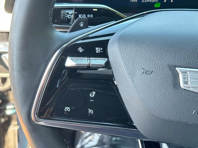 Certified 2024 Cadillac Lyriq Sport AWD/4WD image 28