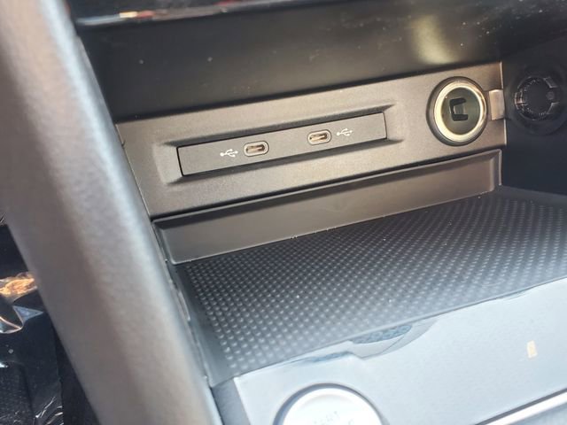 New 2025 Volkswagen Taos S image 24