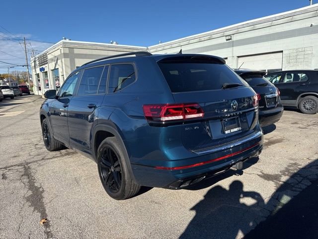 Used 2023 Volkswagen Atlas SEL R-Line image 4