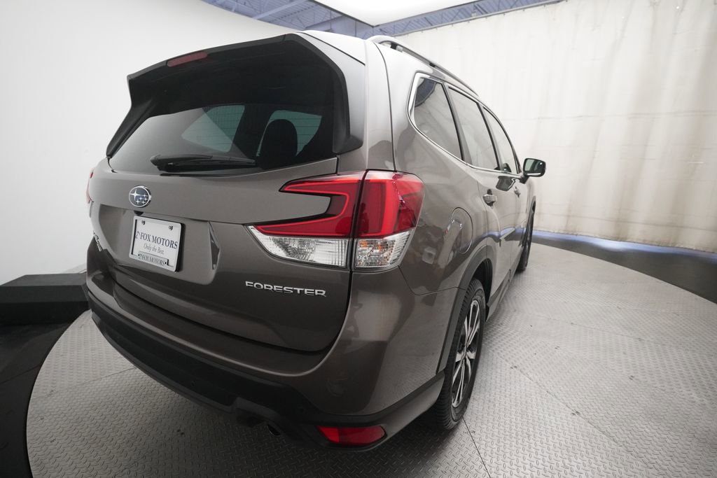 Certified 2023 Subaru Forester Limited AWD/4WD image 13