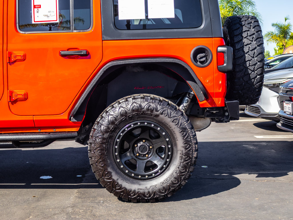 Used 2018 Jeep Wrangler Unlimited Sport S AWD/4WD image 13