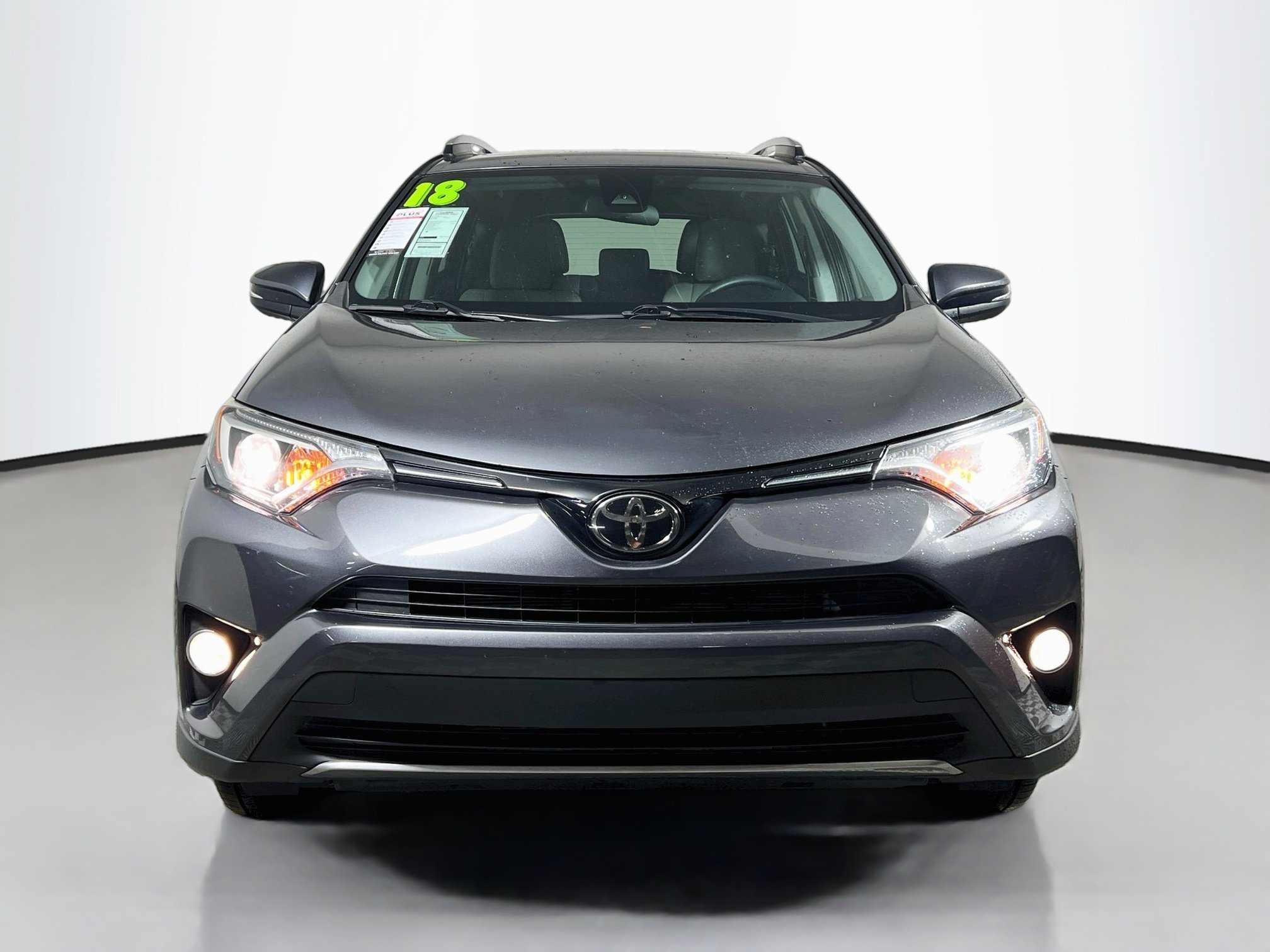 Used 2018 Toyota RAV4 XLE FWD image 11