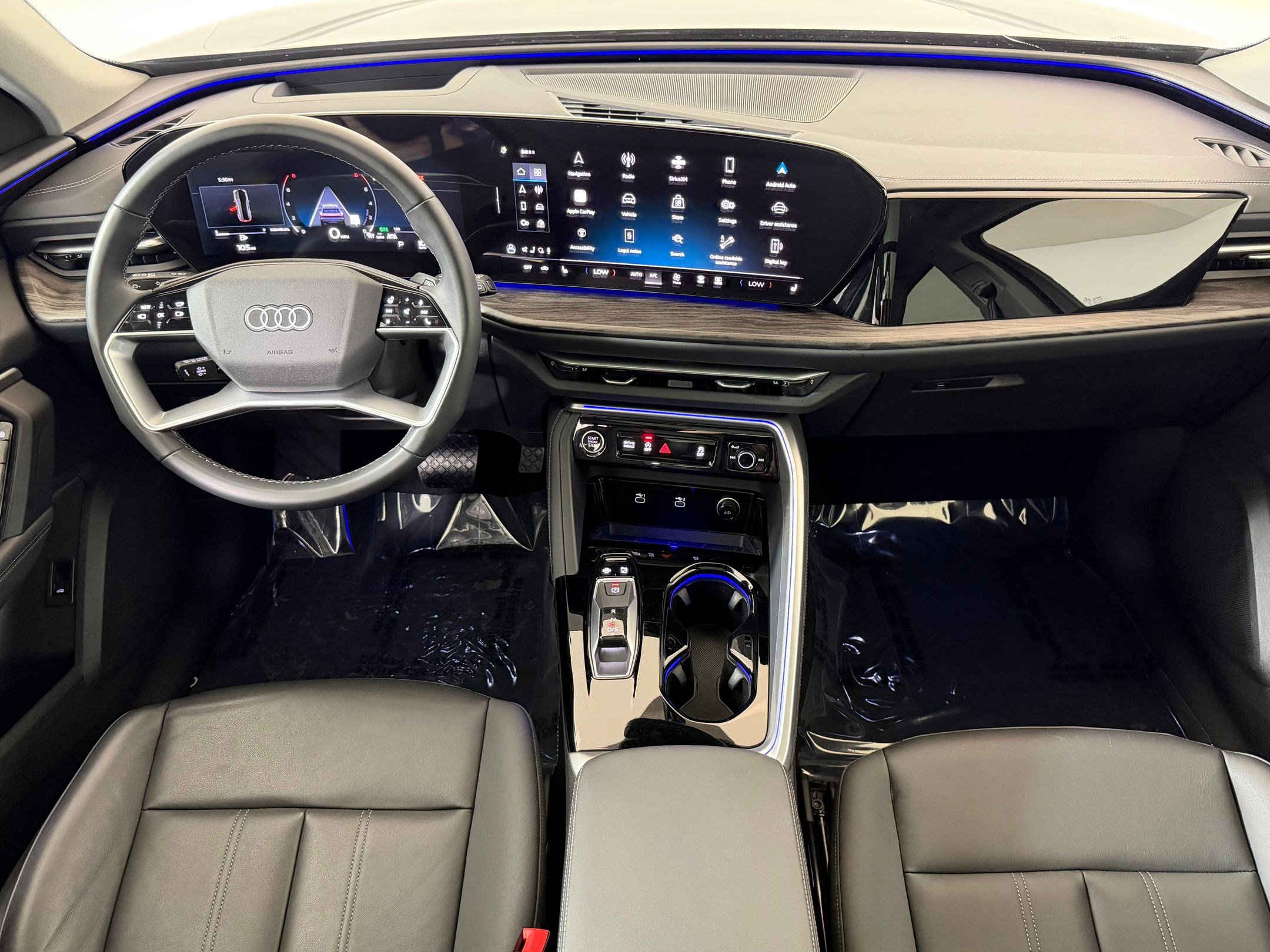 Used 2025 Audi Q5 Premium Plus w/ Premium Plus image 17