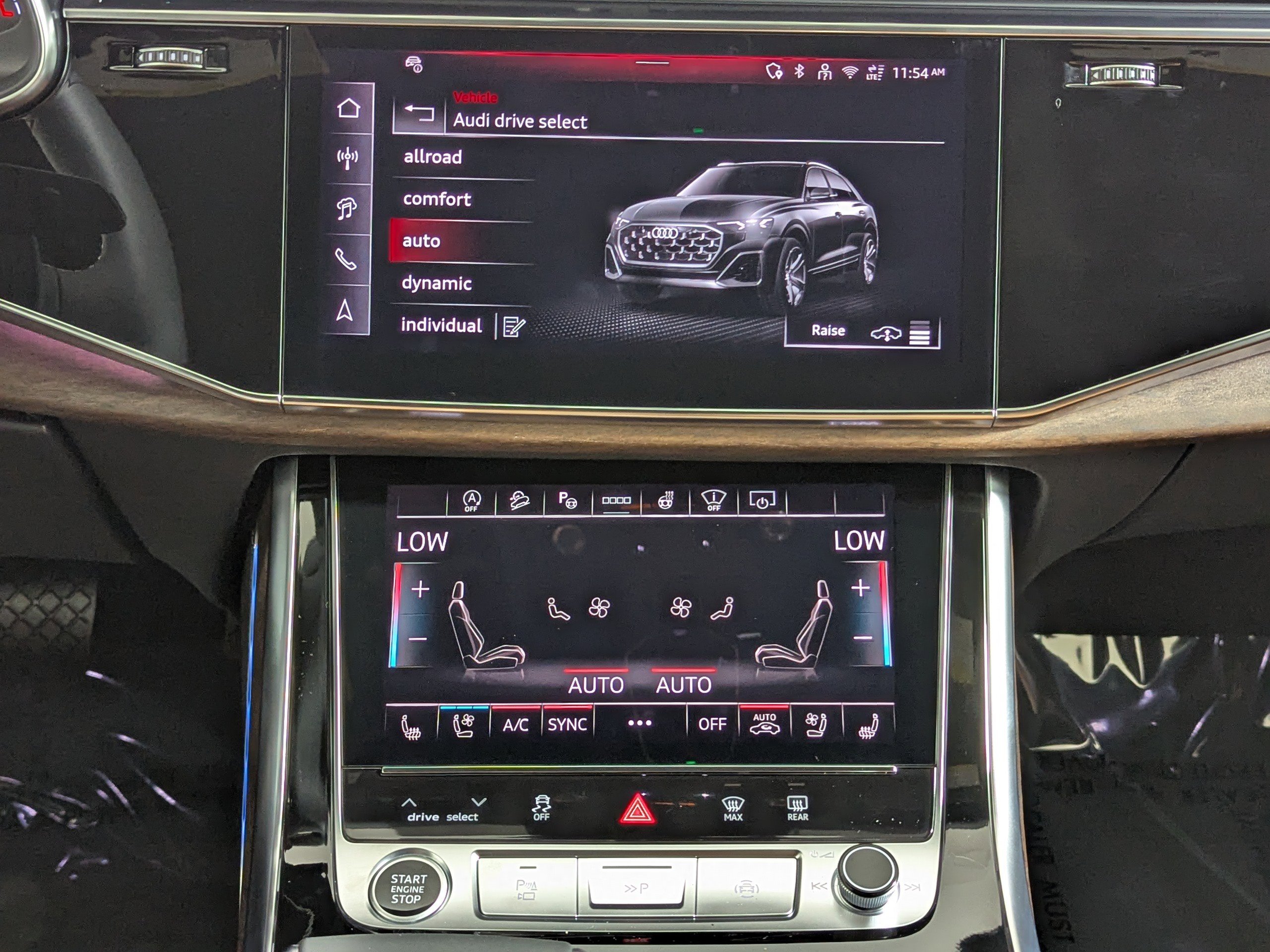 New 2026 Audi Q8 Prestige image 16