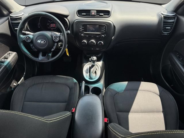 Used 2016 Kia Soul + FWD image 9