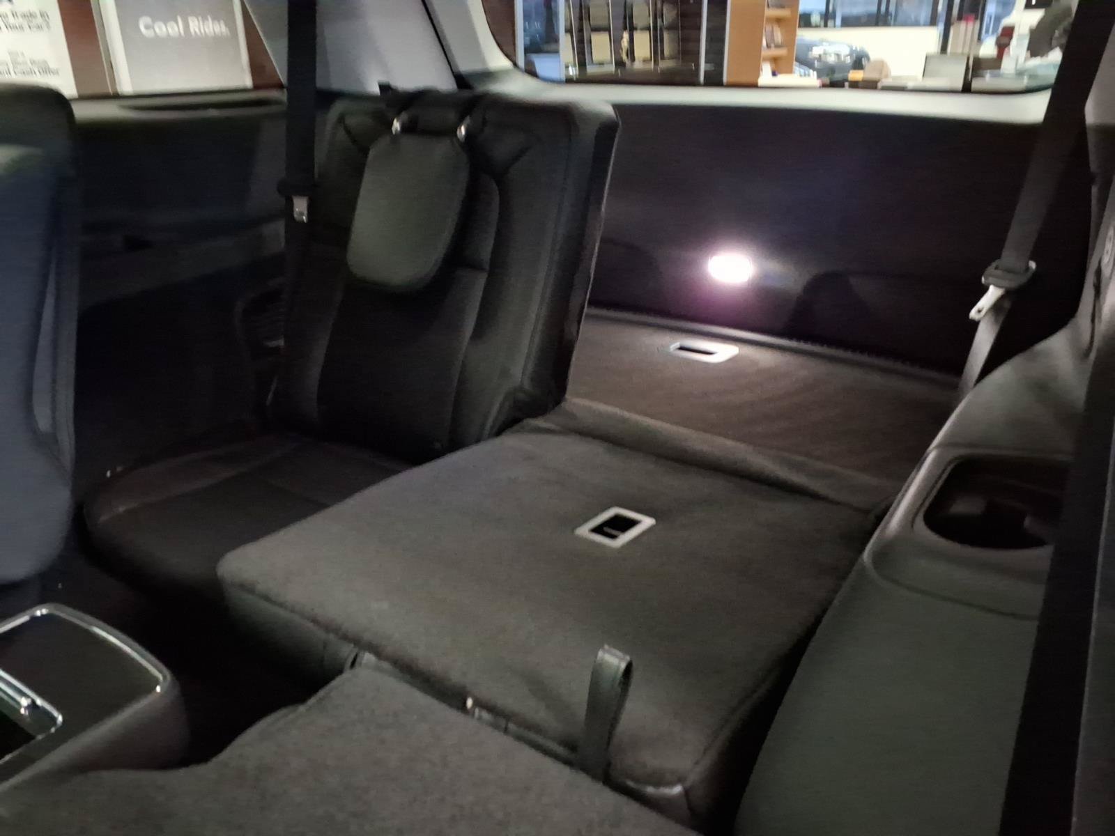 New 2026 Lincoln Aviator Reserve w/ Illumination Package AWD/4WD image 9