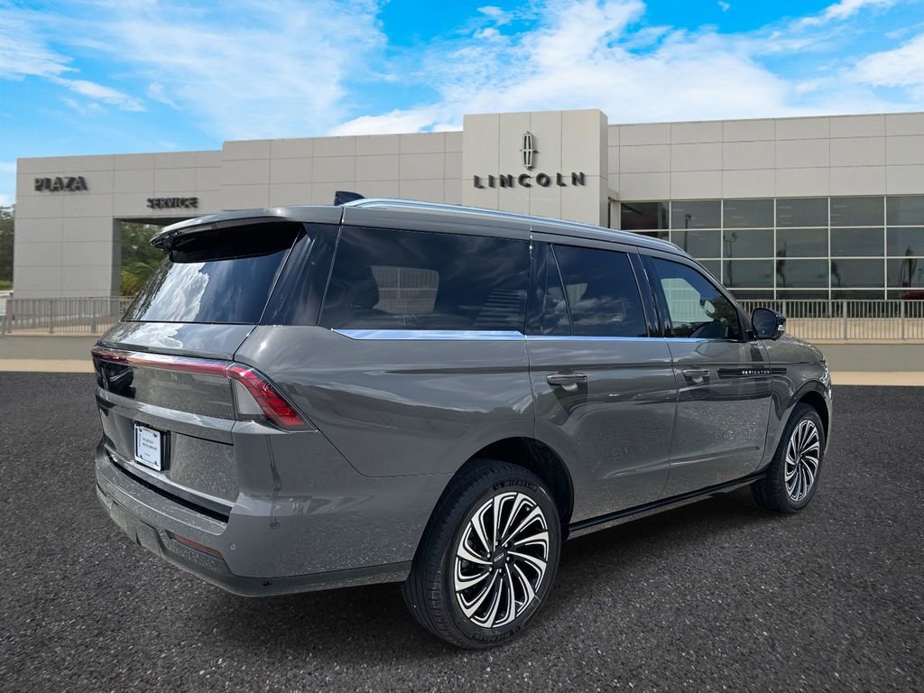 New 2025 Lincoln Navigator Black Label image 3