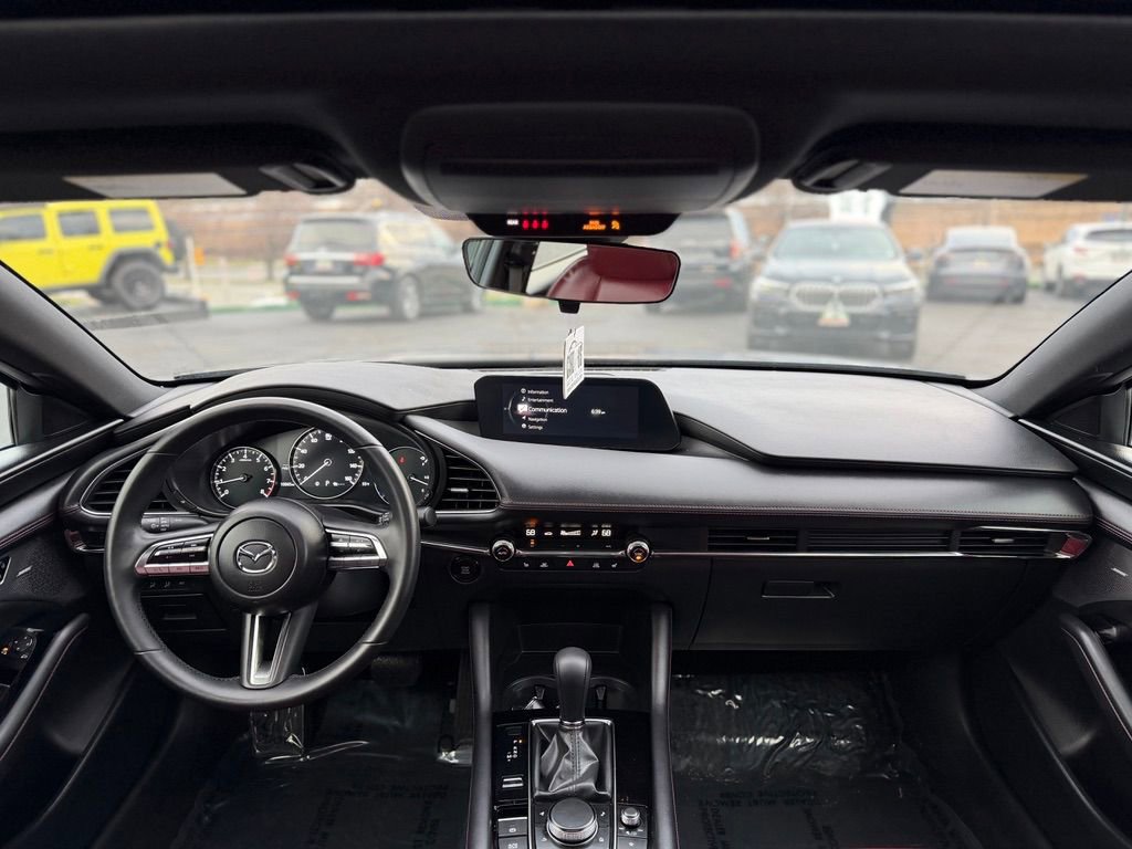 Used 2023 MAZDA MAZDA3 s image 33