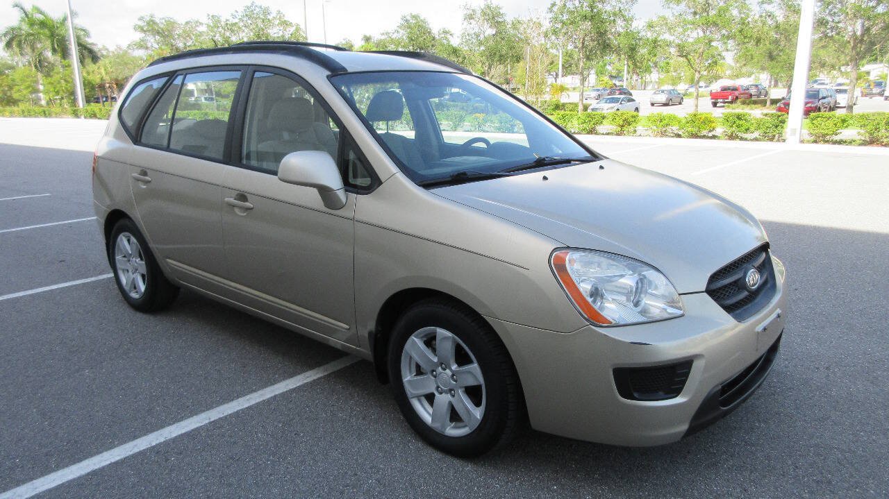 Used 2008 Kia Rondo LX FWD image 7