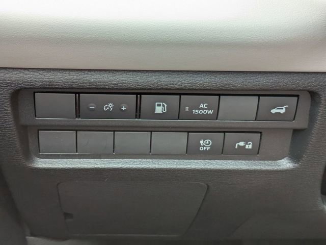 New 2025 Mitsubishi Outlander SEL image 27