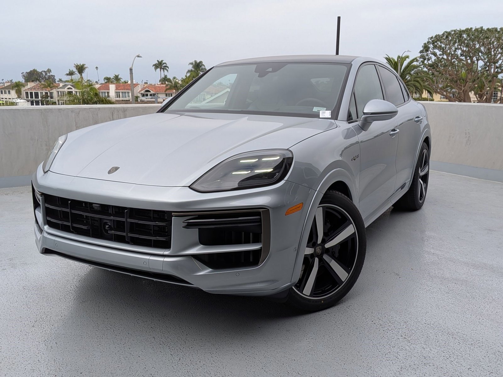 New 2025 Porsche Cayenne Turbo
