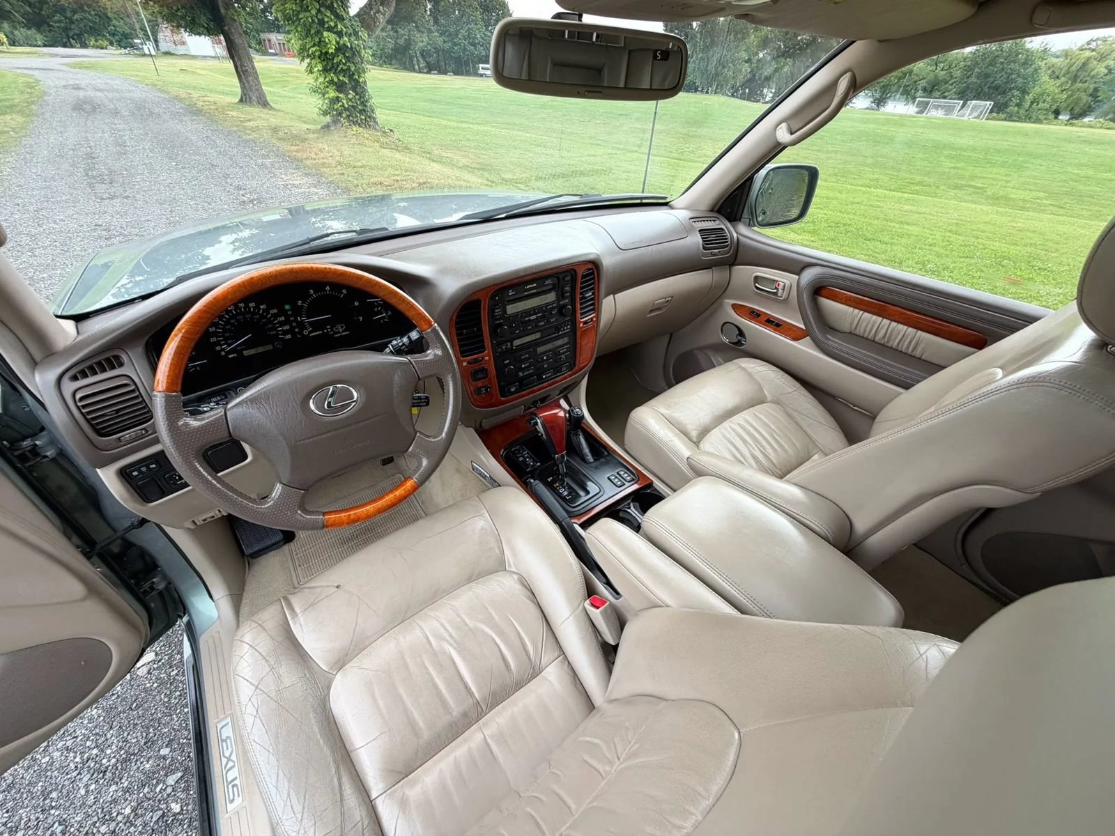 Used 2001 Lexus LX 470 4WD image 58