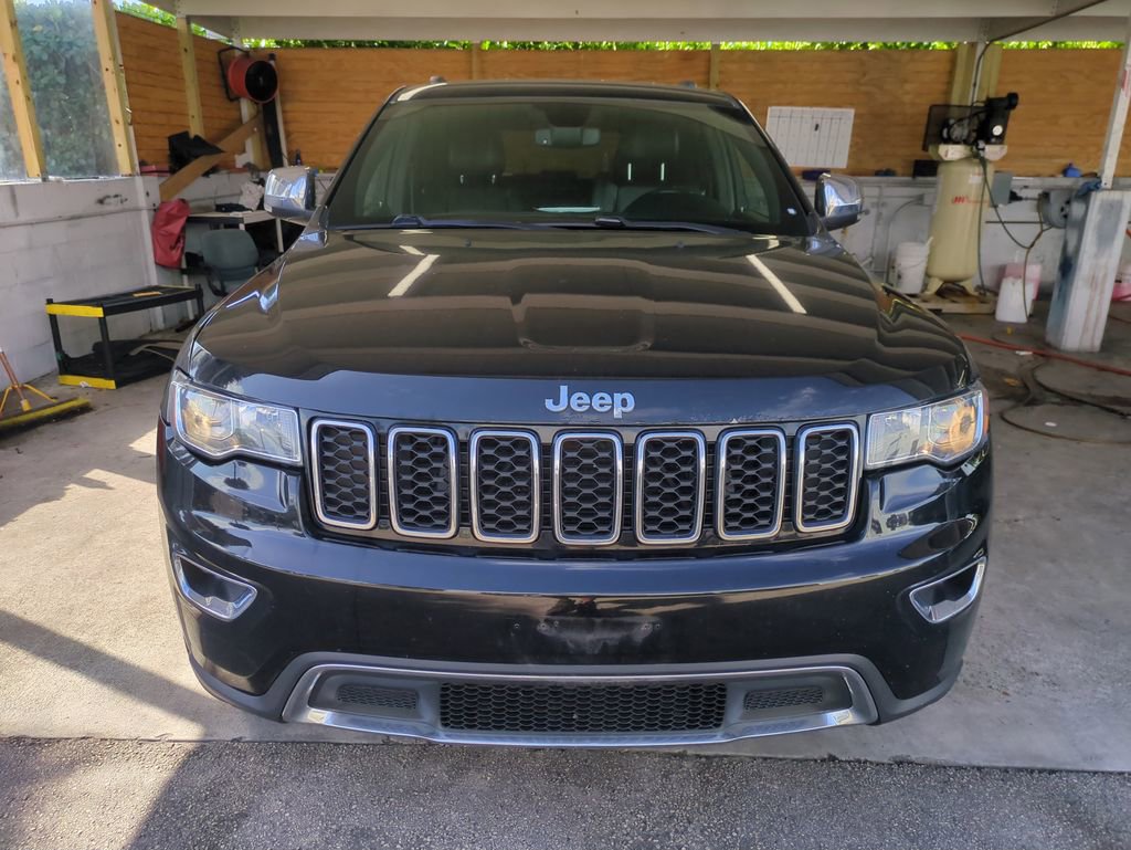 Used 2018 Jeep Grand Cherokee Limited w/ Trailer Tow Group IV image 4
