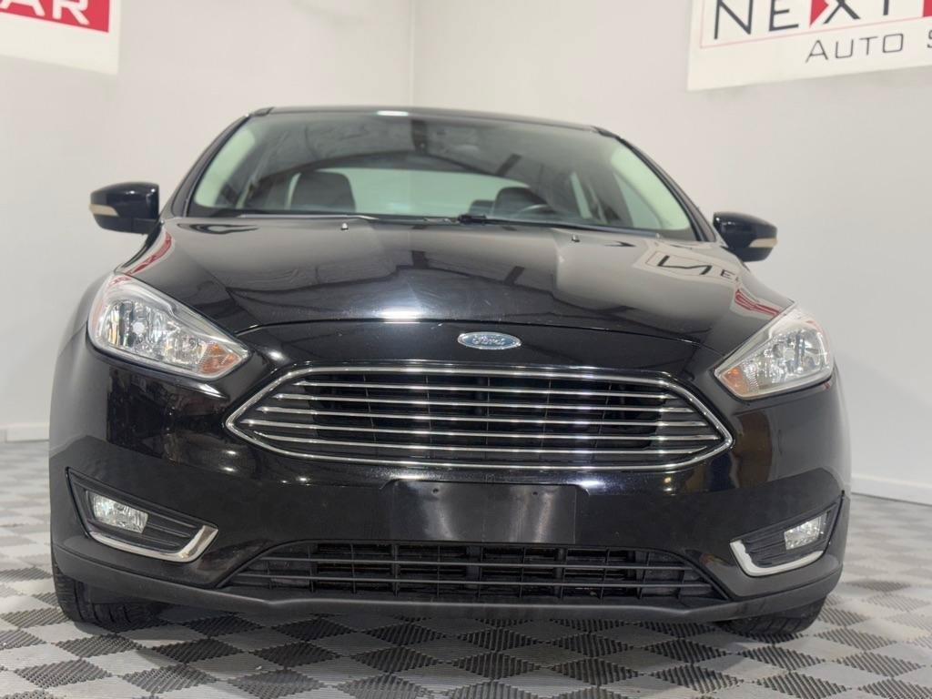 Used 2018 Ford Focus Titanium FWD image 4