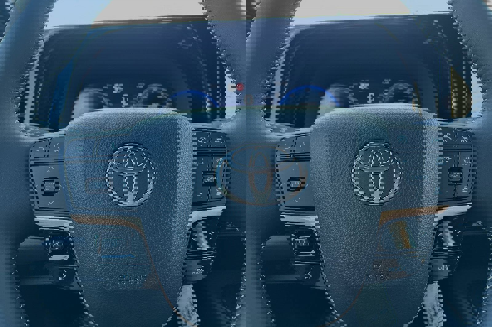 New 2025 Toyota Crown Signia Limited image 26