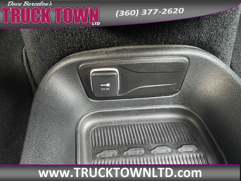Used 2025 Chrysler Pacifica Select FWD image 31