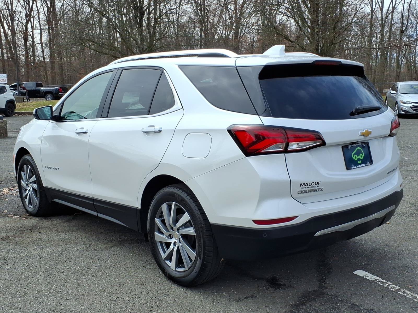 Certified 2022 Chevrolet Equinox Premier AWD/4WD image 4
